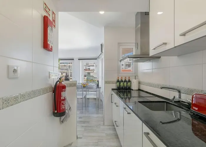 Daire Casa Lilas, Magnifica Vista Mar A Passos Da