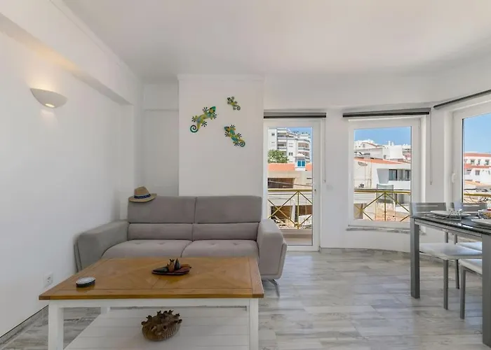 Casa Lilas, Magnifica Vista Mar A Passos Da Apartment Luz